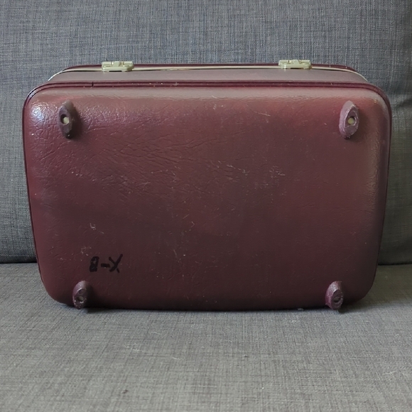 Vintage Burgundy Travel Case American Tourister With Working Lock - Picture 4 of 11